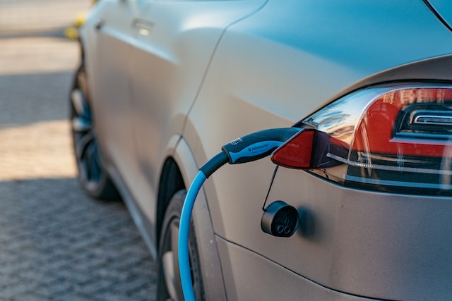 Webinar will help Greater Manchester businesses understand more about installing and precuring EVs